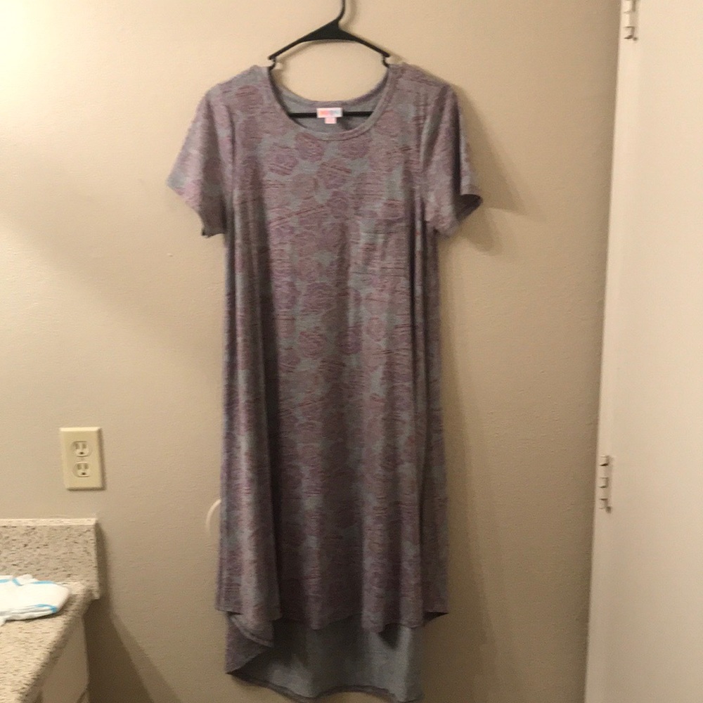 Lularoe Carly Size S - Reserved